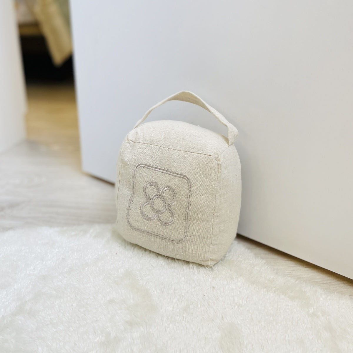 Sujetapuertas Poliéster, Tope Puerta Beige Con Cuerda, 15x10x15 (TOPE PUERTA - PANOT)