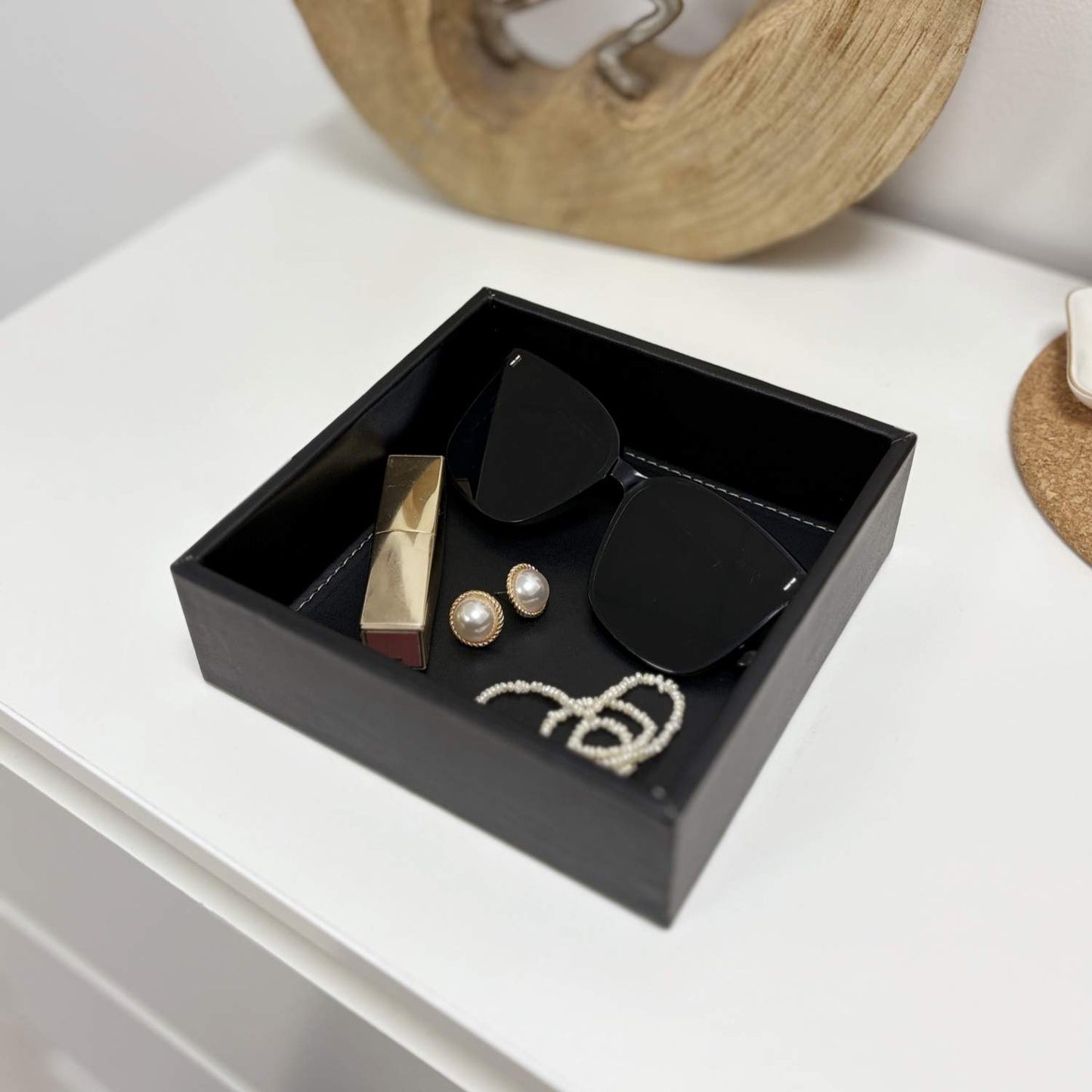DAMDAM GO Bandeja Organizador Para Accesorios, Vaciabolsillos Para Llaves, Almacenamiento Aparador Organizador, Teléfono, Moneda, Joyería y Mesa de Noche