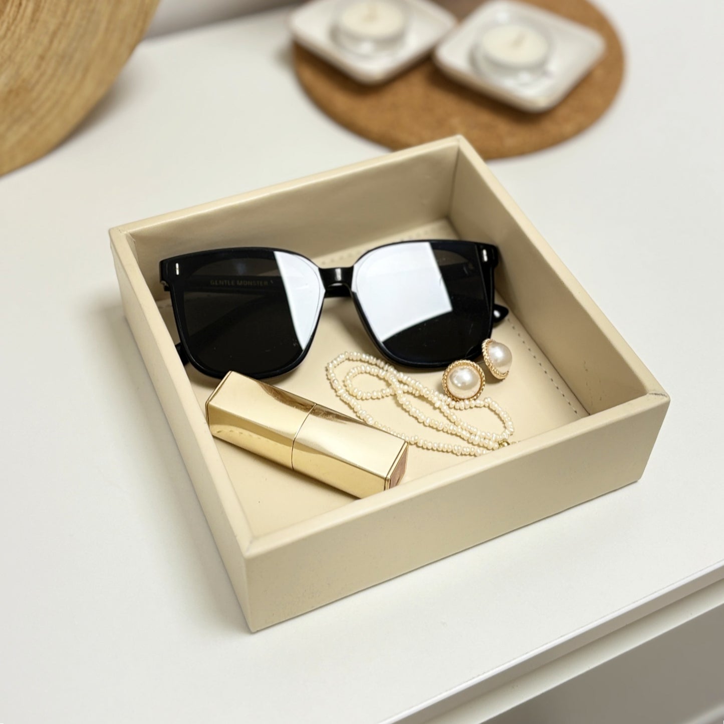 DAMDAM GO Bandeja Organizador Para Accesorios, Vaciabolsillos Para Llaves, Almacenamiento Aparador Organizador, Teléfono, Moneda, Joyería y Mesa de Noche