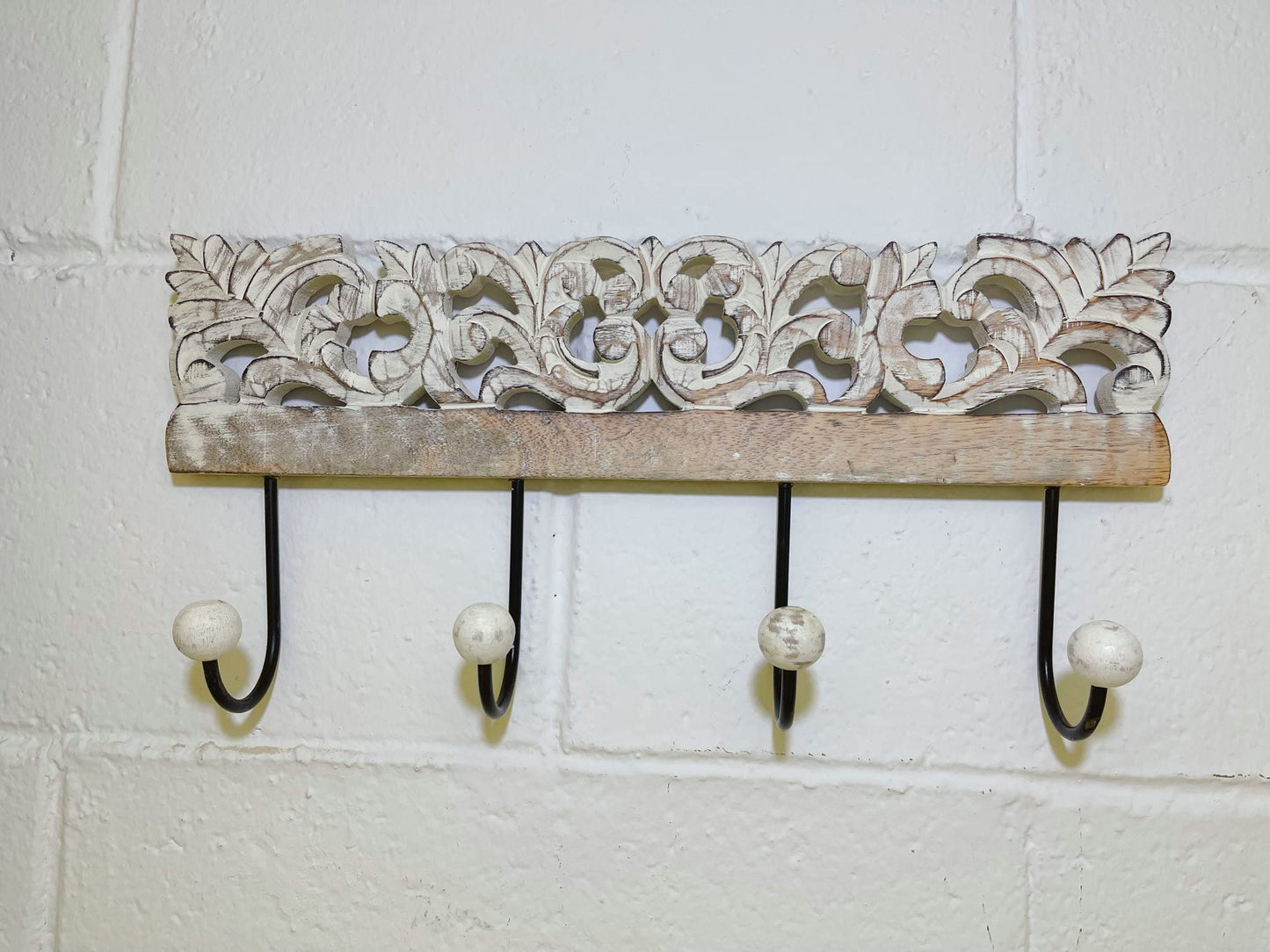 Perchero pared 4 colgador madera tallada 40x18 cm