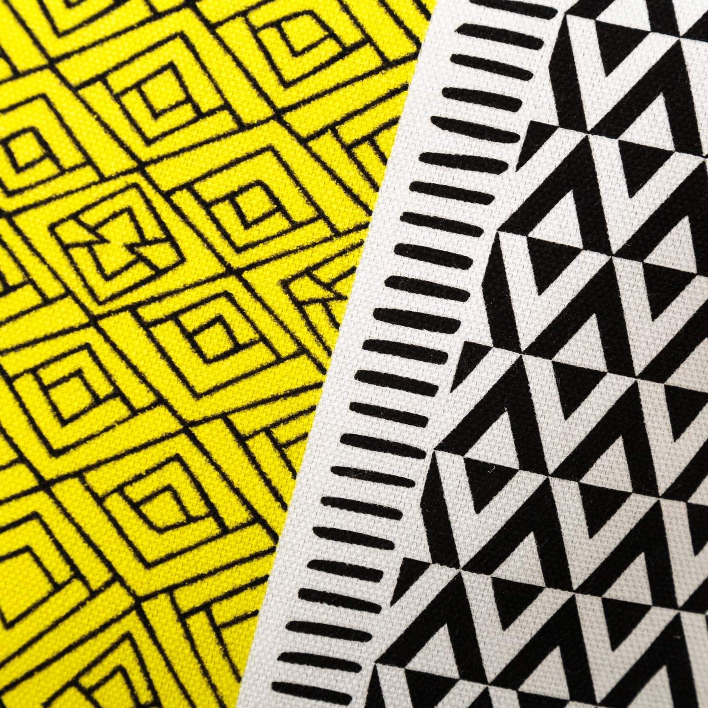 Cojín de 45x45 étnico Amarillo de Microfibra para decoración Iris