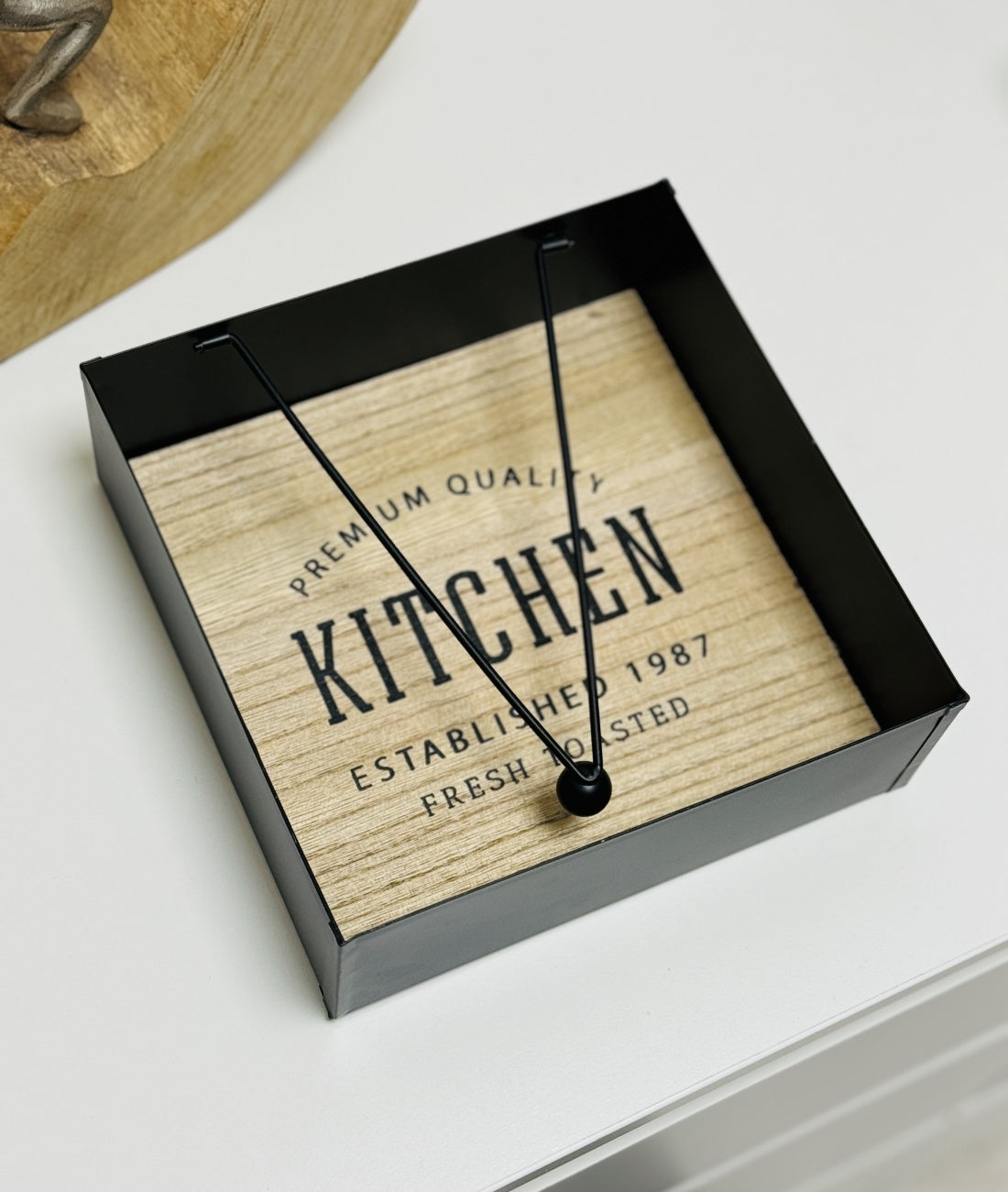 Servilletero Madera Metal Negro para Cocina 18x18x 6.55 cm