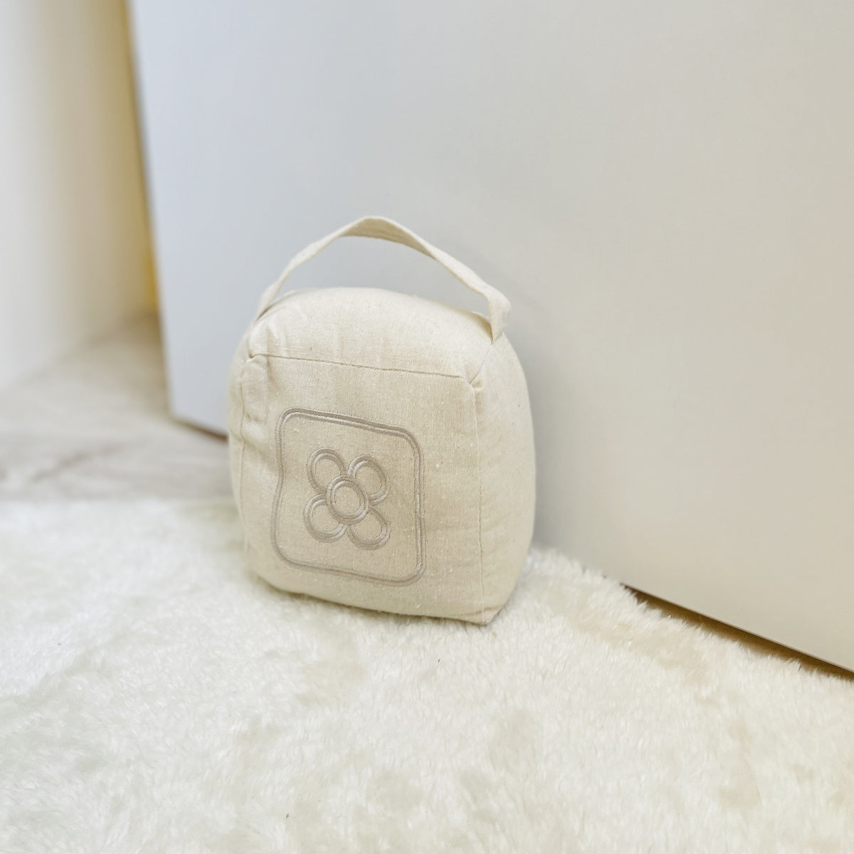 Sujetapuertas Poliéster, Tope Puerta Beige Con Cuerda, 15x10x15 (TOPE PUERTA - PANOT)