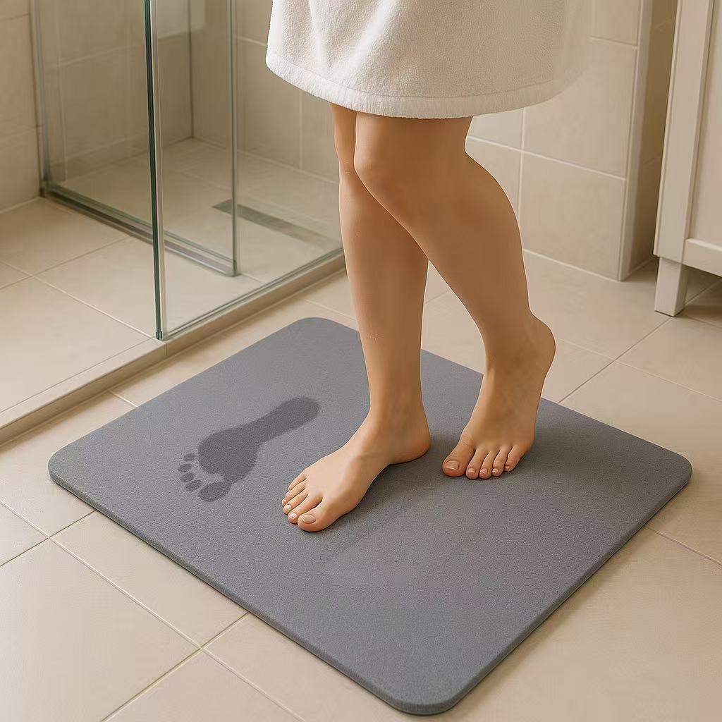 Alfombra de Diatomita 39x60cm Gris, Roca Natural Porosa, Ligera y Rígida, Ultra Absorbente, Antideslizante, Higiénica, Contemporánea y Fácil de Limpiar