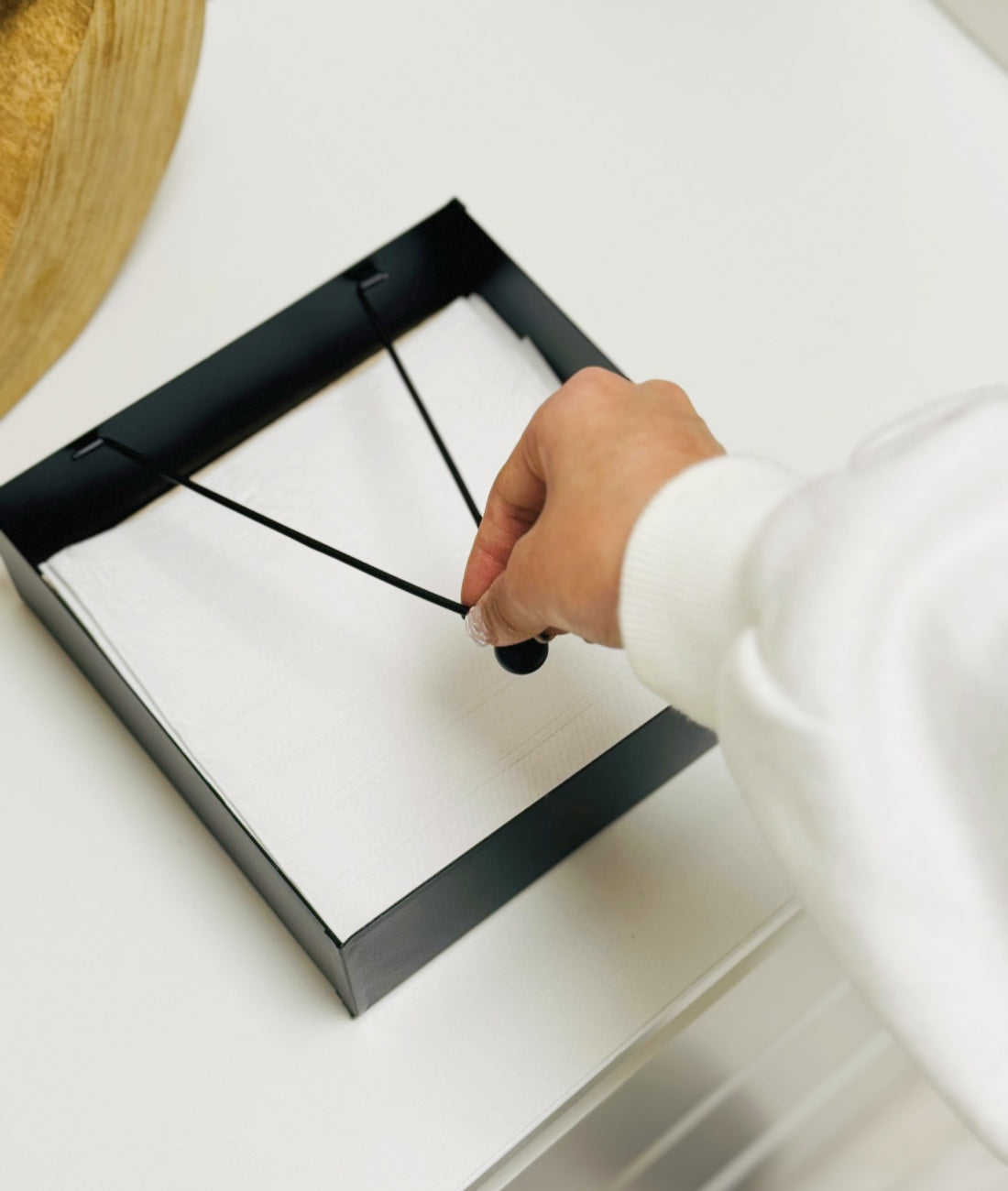 Servilletero Madera Metal Negro para Cocina 18x18x 6.55 cm