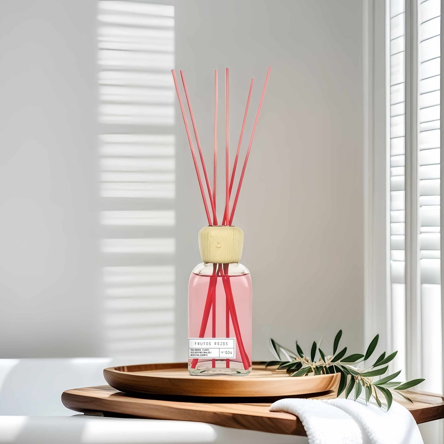 Difusor de Aroma Fresco de Larga Duración, Ambientador Mikado 220 ml, Aromas Naturales para el Hogar, Relajante y Refrescante