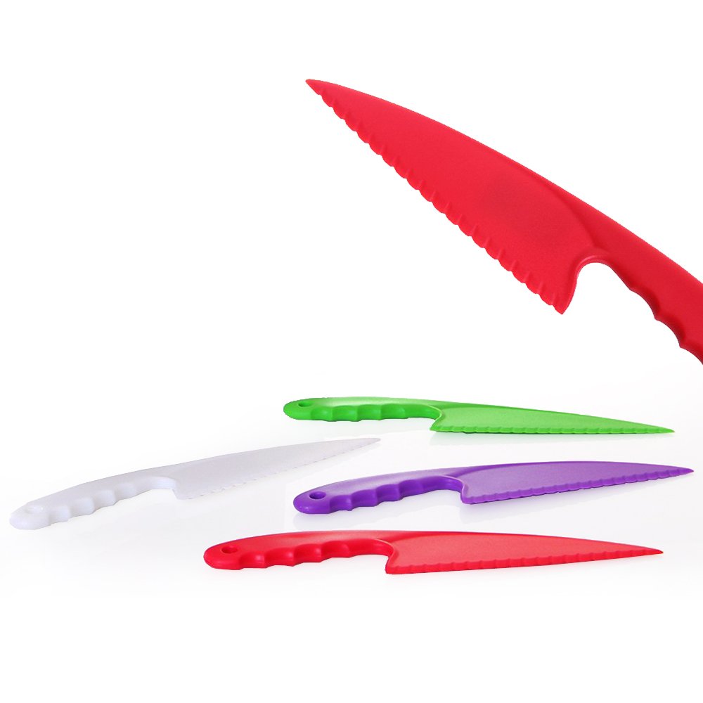 Pack 4 Cuchillo pastelero 4/c plástico 29 x 6 x 1 cm blanco, verde, rojo y morado.