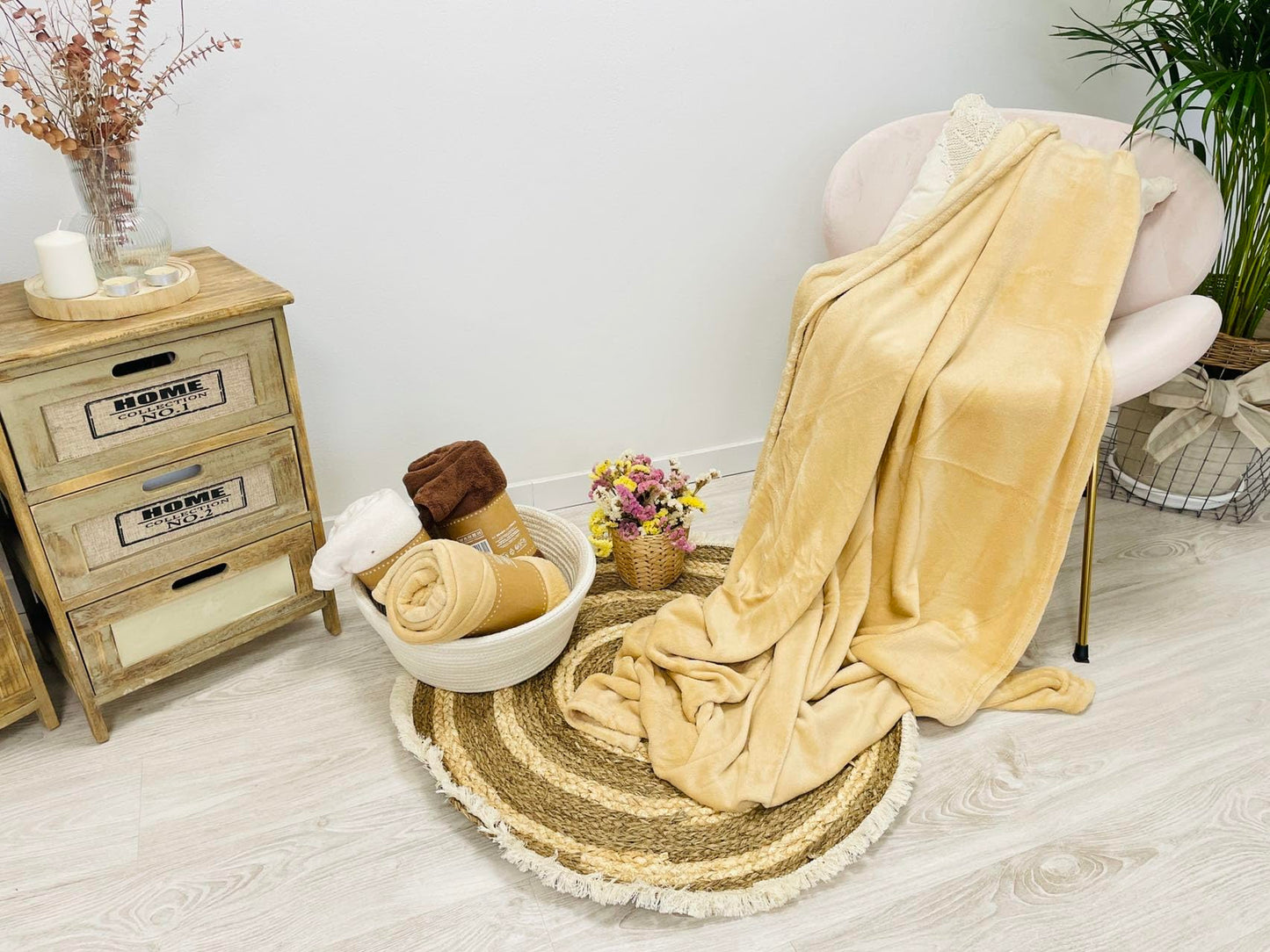 DAMDAM GO Manta De Sofá Suave y Calido, Manta Polar para Cama 100% Poliester 130x160 cm